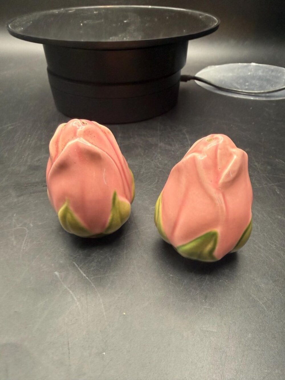 Desert Rose Salt N Pepper Rosebuds - Picture 5 of 5